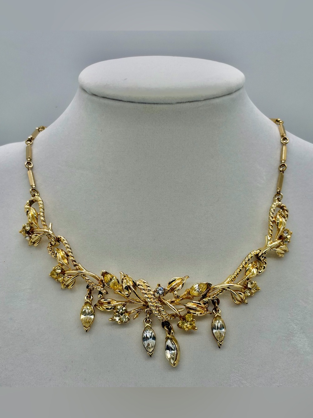 Rhinestone Coro Necklace with four dangling rhinestones